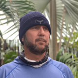 Wyland Embroidered Whale Tail Cuff Beanie – Navy