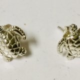 Wyland’s Sterling Silver Mini Sea Turtle Post Earrings